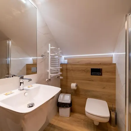 Patria فندق مبيت وإفطار 4*