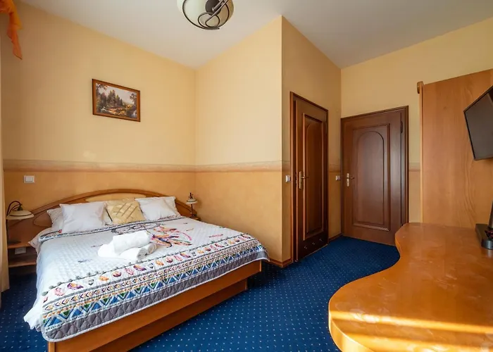 Patria 4* كارباش