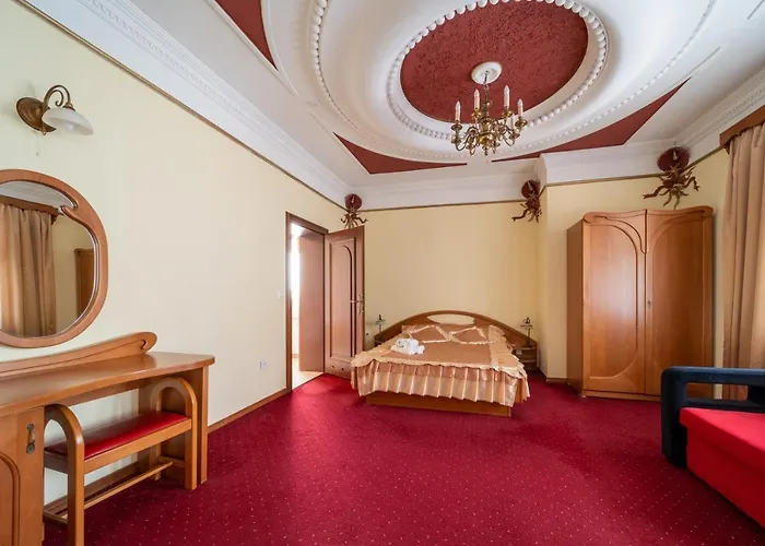 Patria فندق مبيت وإفطار 4*